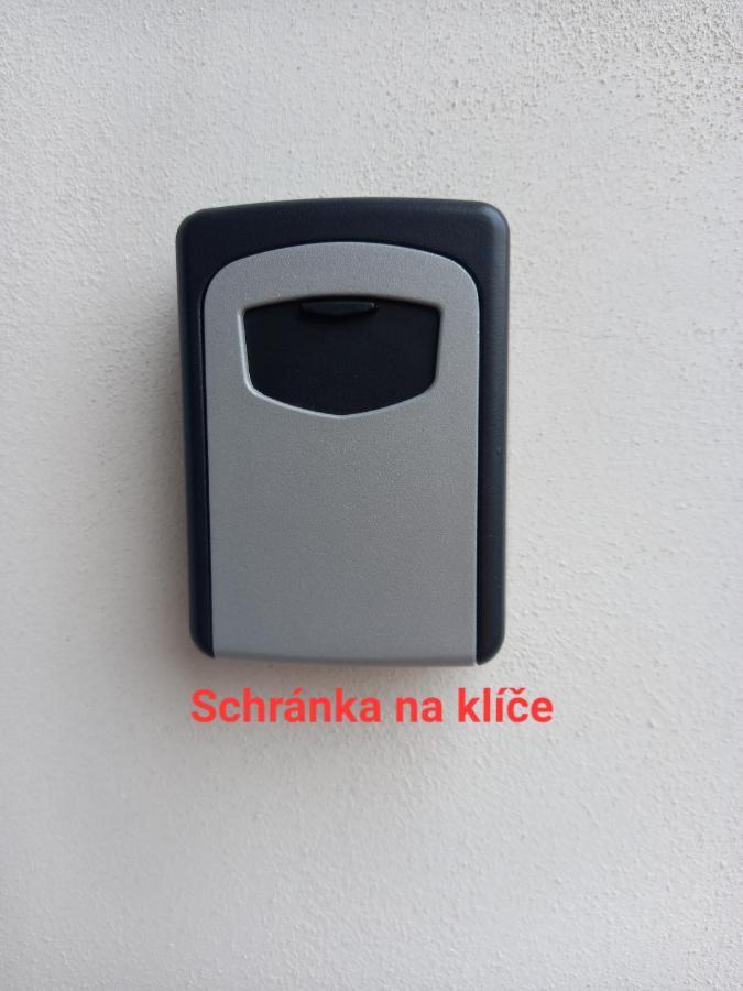 Apartman U Jakuba Dvur Kralove nad Labem Exterior photo