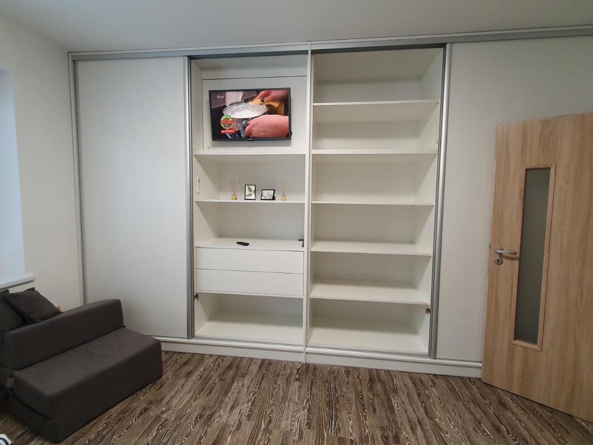 Apartman U Jakuba Dvur Kralove nad Labem Exterior photo