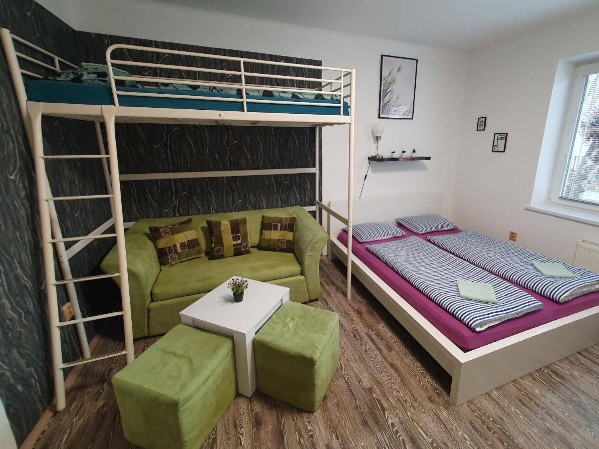 Apartman U Jakuba Dvur Kralove nad Labem Exterior photo